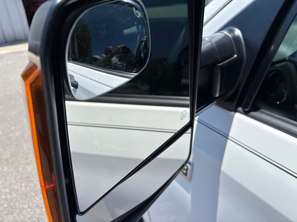 Used 2021 White Toyota SR5 image 30