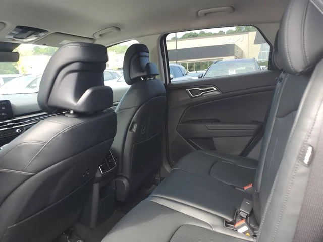 2026 Kia Sportage EX - Photo 12
