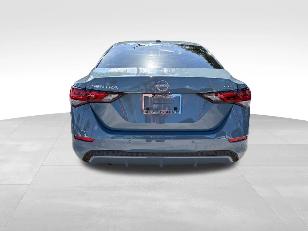 Used 2024 Gray Nissan SV image 7