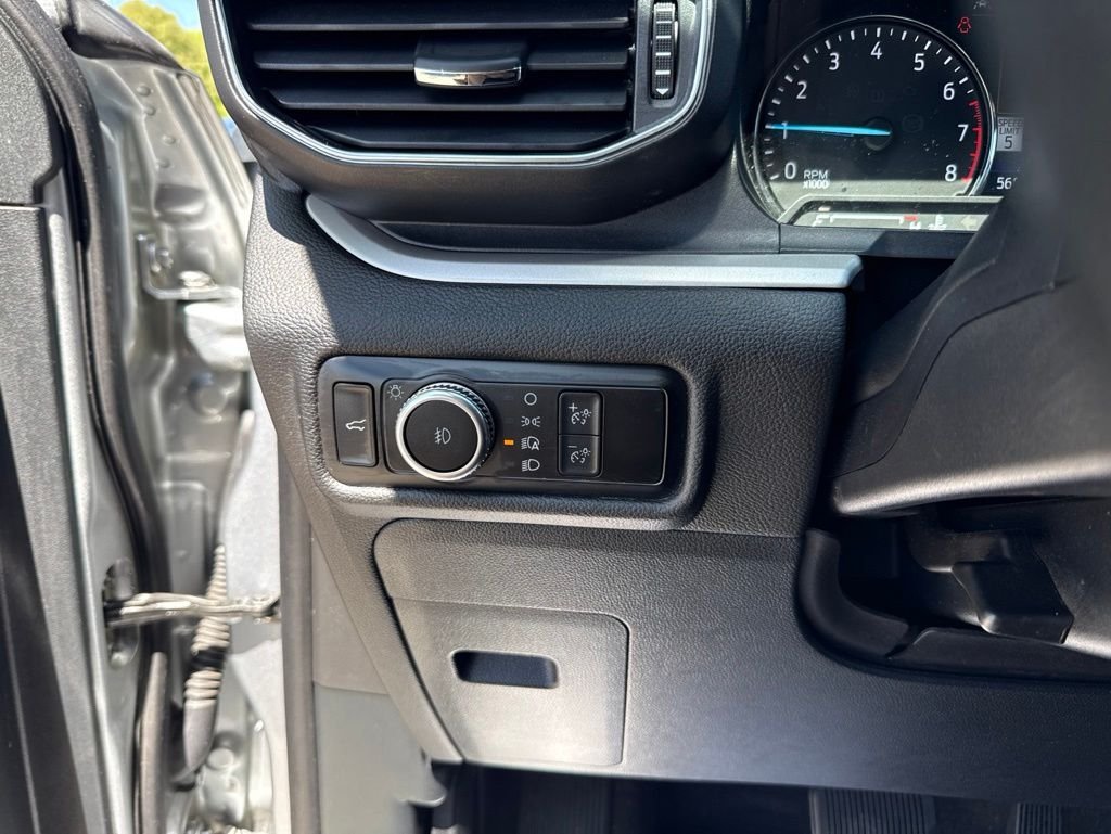 Used 2022 Silver Ford XLT image 14