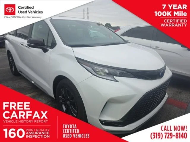 2025 Toyota Sienna XSE 7-Passenger Hybrid AWD's photo