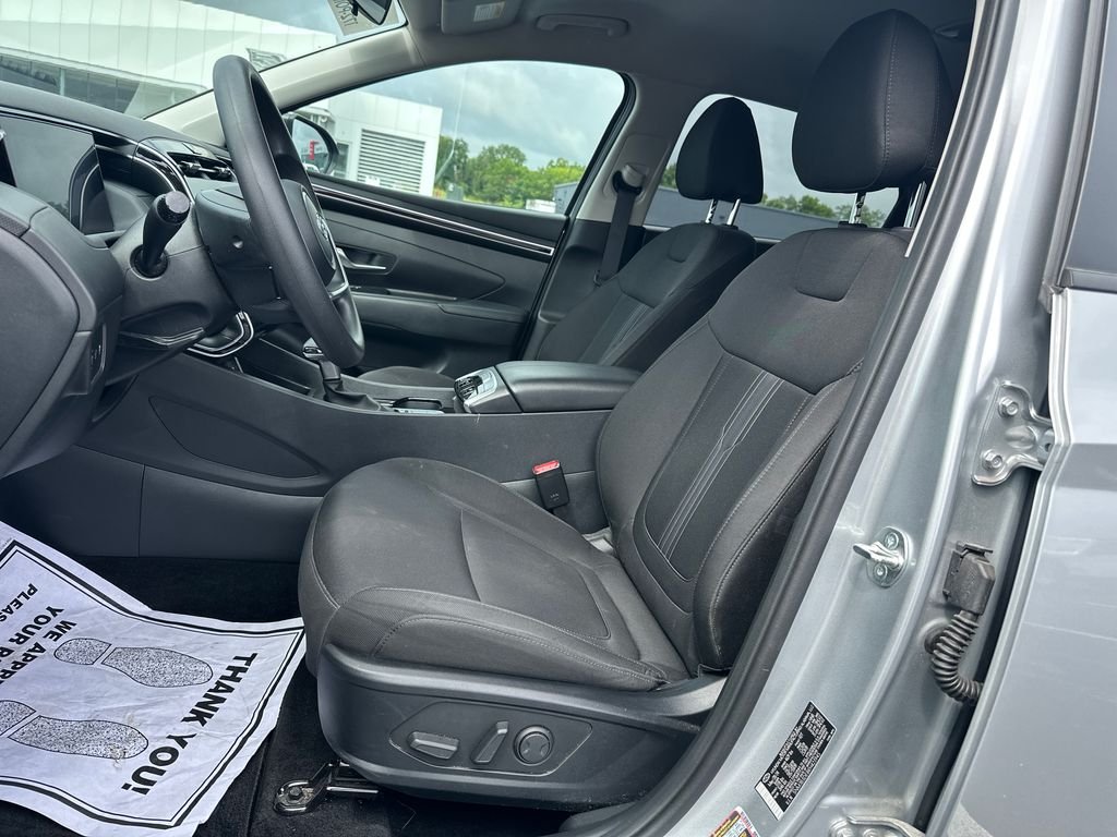 Used 2024 Silver Hyundai SEL image 13