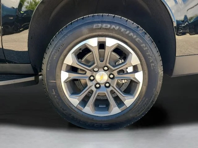 New 2026 Black Chevrolet LT image 37