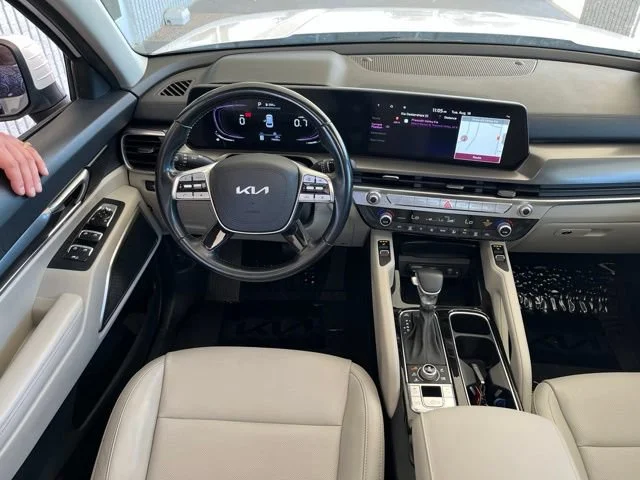 Certified Used 2024 Glacial White Pearl Kia S image 40