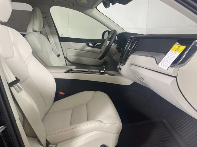 Used 2025 Black Volvo T8 Plus image 22