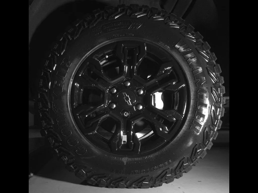 New 2026 White Chevrolet ZR2 image 11