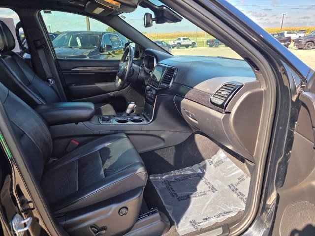 Certified Used 2021 Diamond Black Crystal Pearlcoat Jeep High Altitude image 16