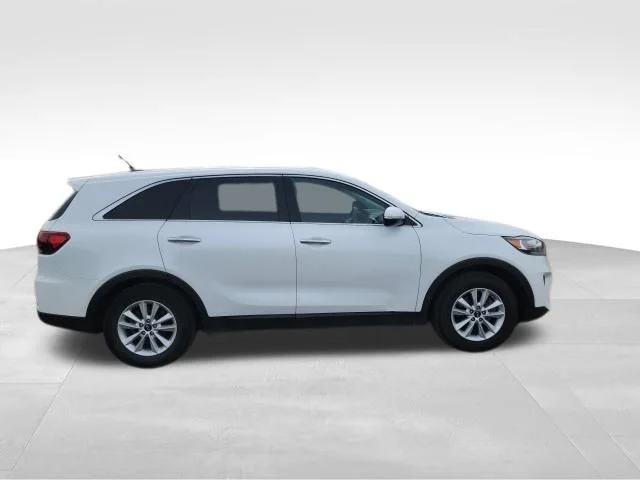 Used 2020 Kia Sorento L with VIN 5XYPG4A32LG657309 for sale in Broken Arrow, OK