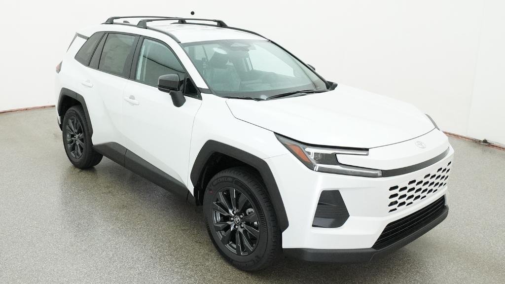 New 2026 Wind Chill Pearl Toyota XLE Premium image 22