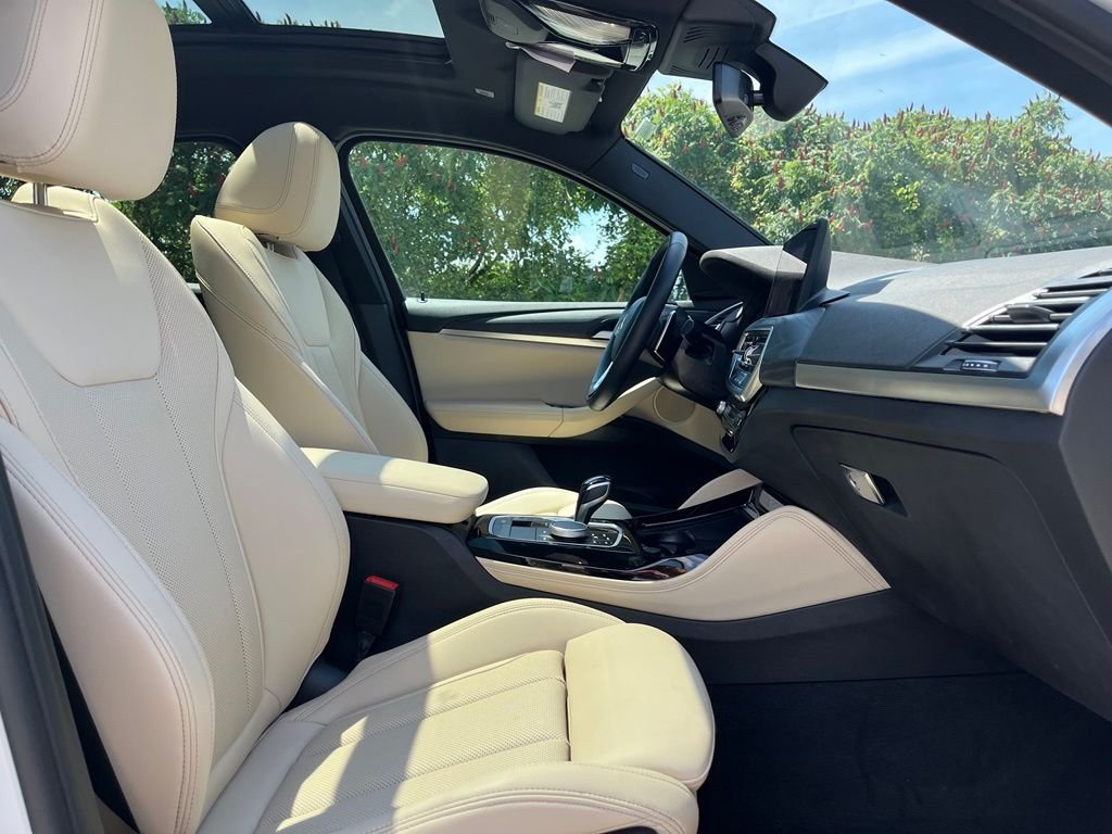 Certified Used 2025 Alpine White BMW xDrive30i image 51