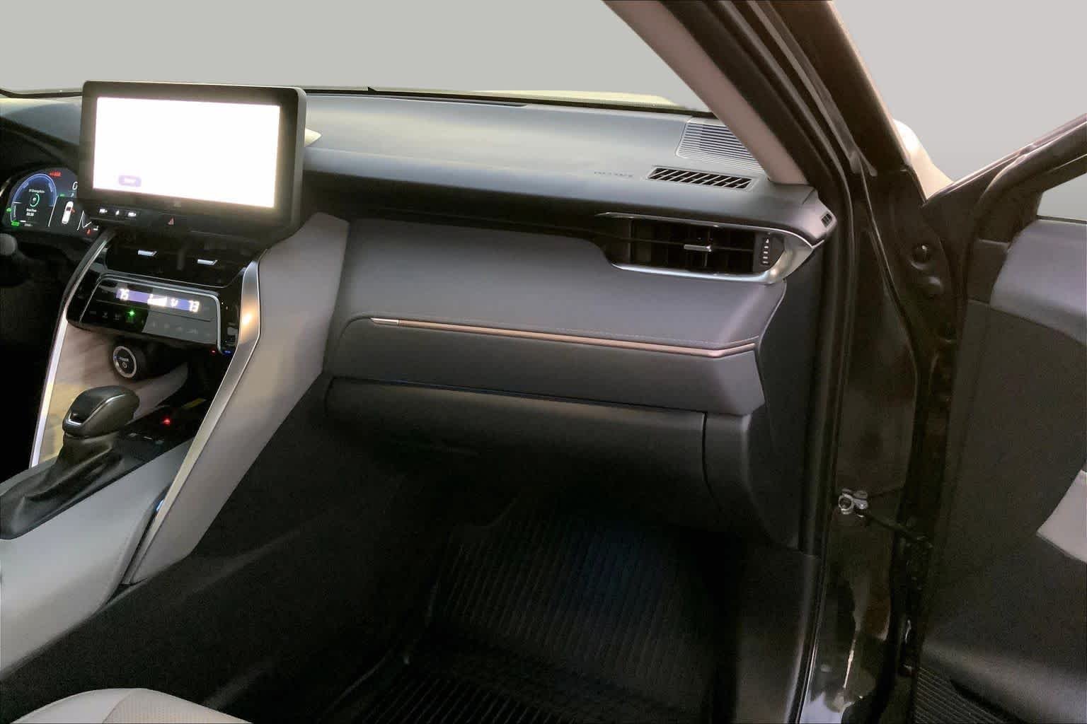 Used 2024 Titanium Glow Toyota LE image 16