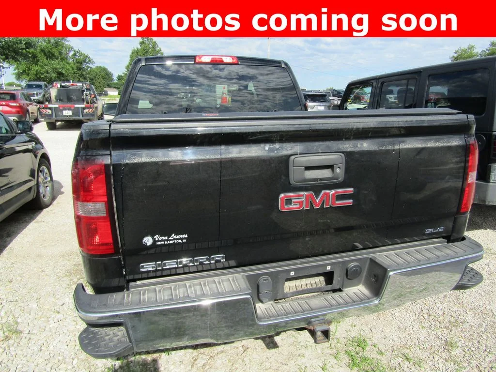 Used 2015 Onyx Black GMC SLE image 4