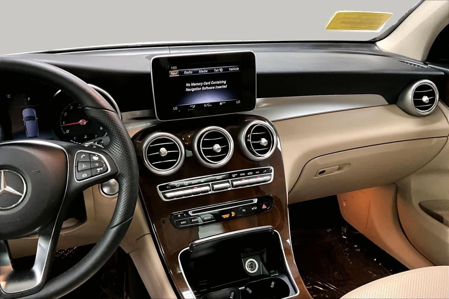 Used 2018 Diamond Silver Metallic Mercedes-Benz GLC 300 image 7