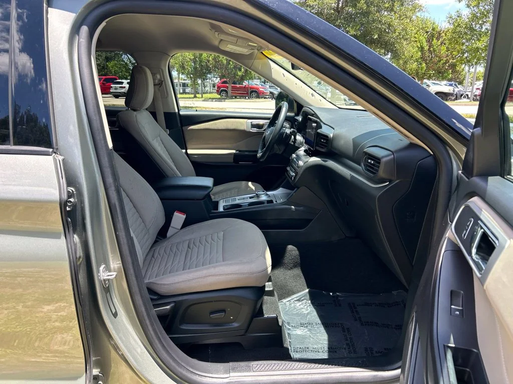 Used 2020 Silver Spruce Metallic Ford XLT image 38