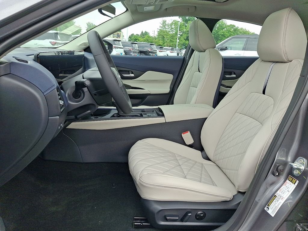 2026 Nissan Sentra — photo 9