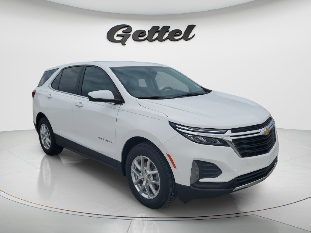 Used 2024 Summit White Chevrolet LT image 3