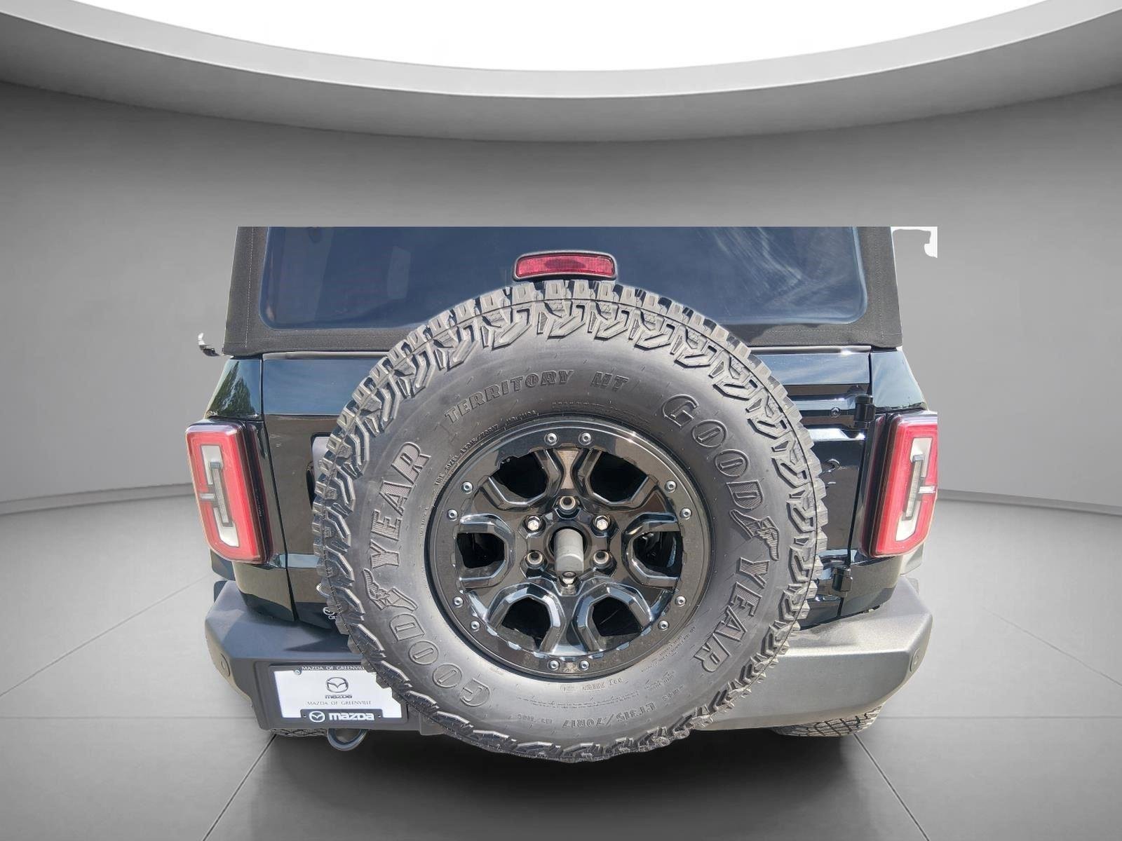 Used 2024 Shadow Black Ford Wildtrak image 20