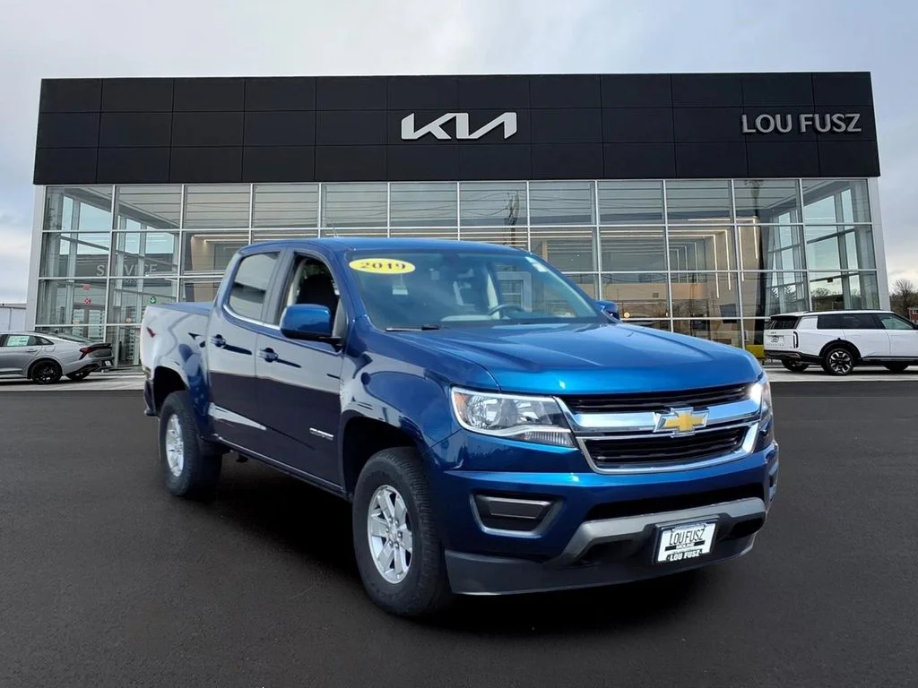 2019 Chevrolet Colorado 4WD Work Truck Crew Cab Short Box's photo