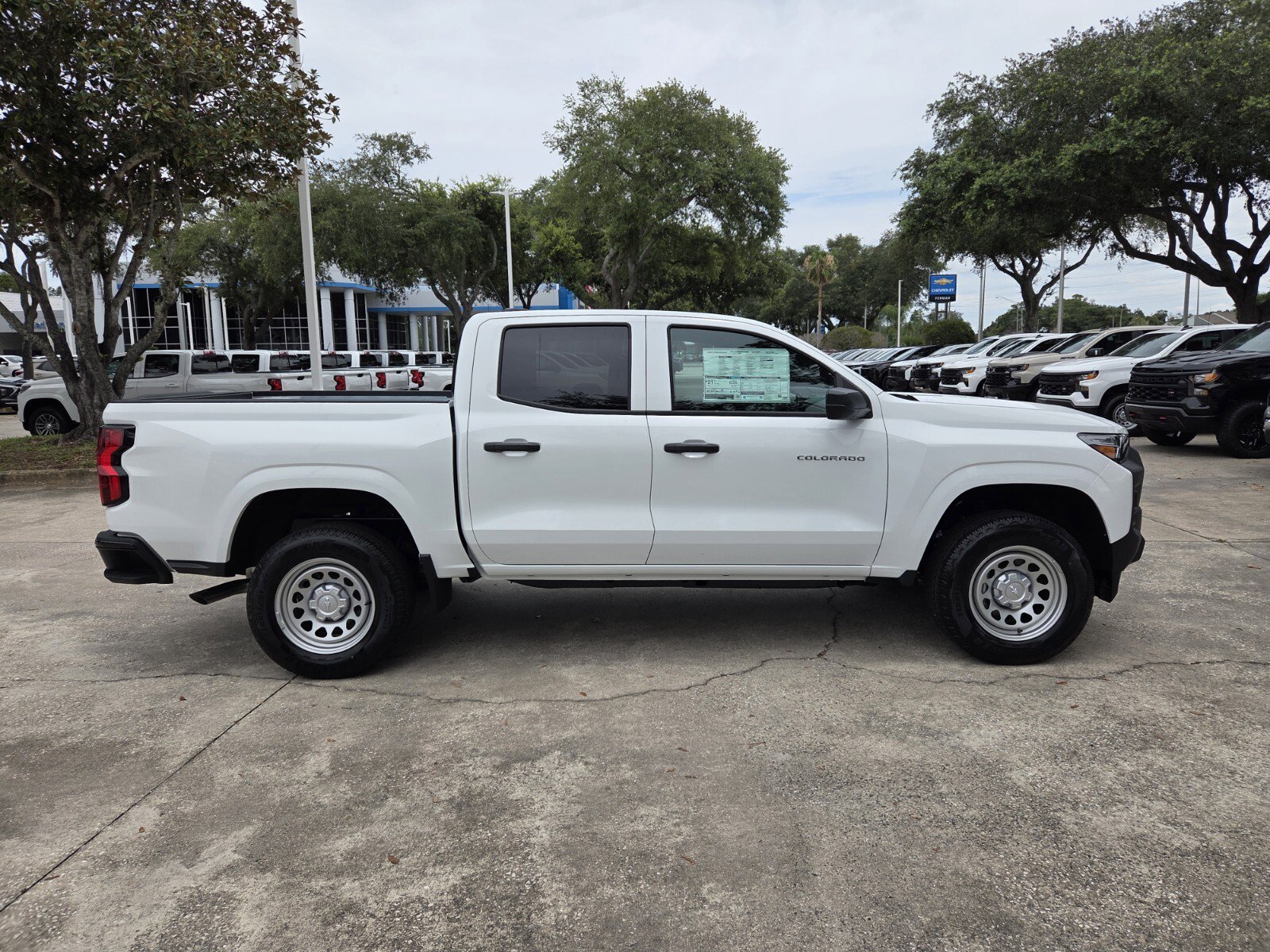 2026 Chevrolet Colorado Work Truck - Photo 8