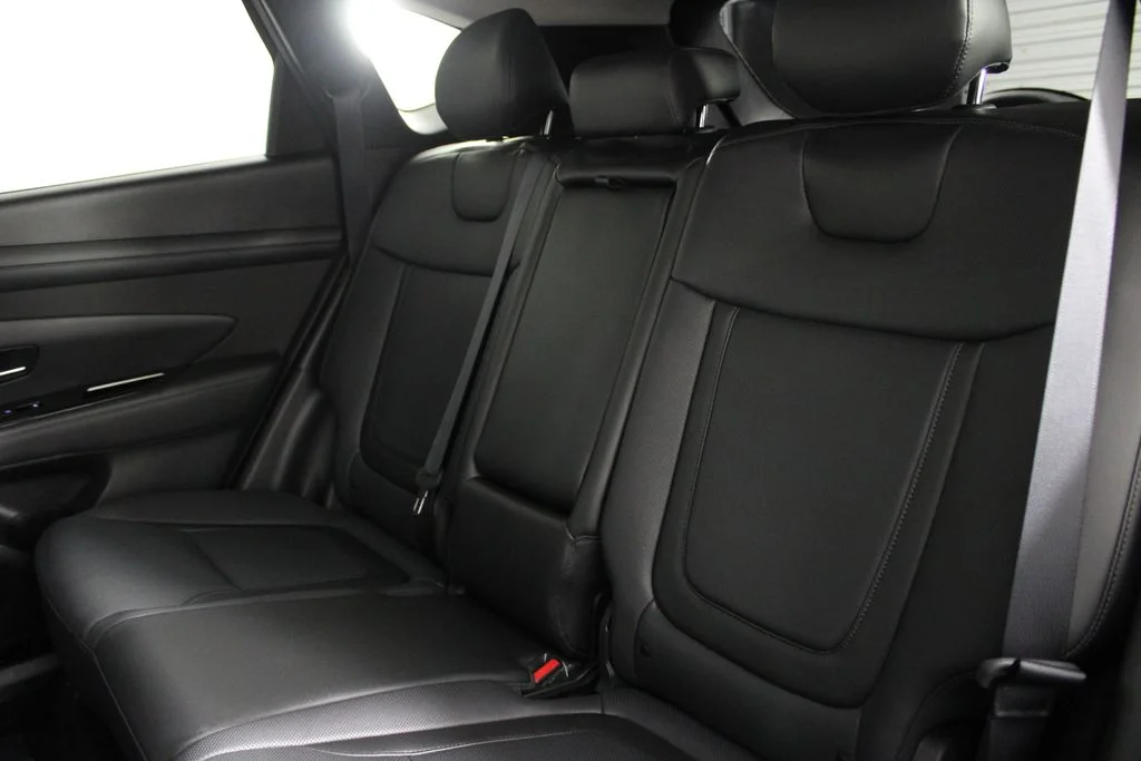 Used 2025 Blue Hyundai Limited image 21
