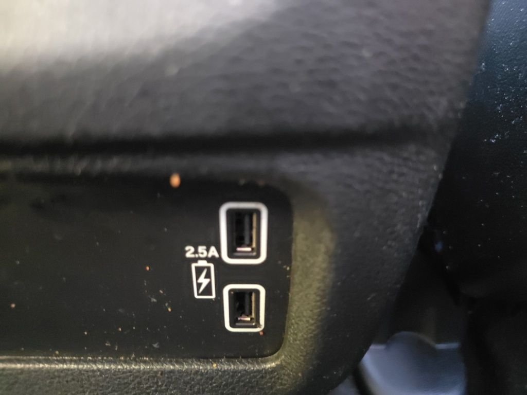 Used 2021 White Honda Special Edition image 38