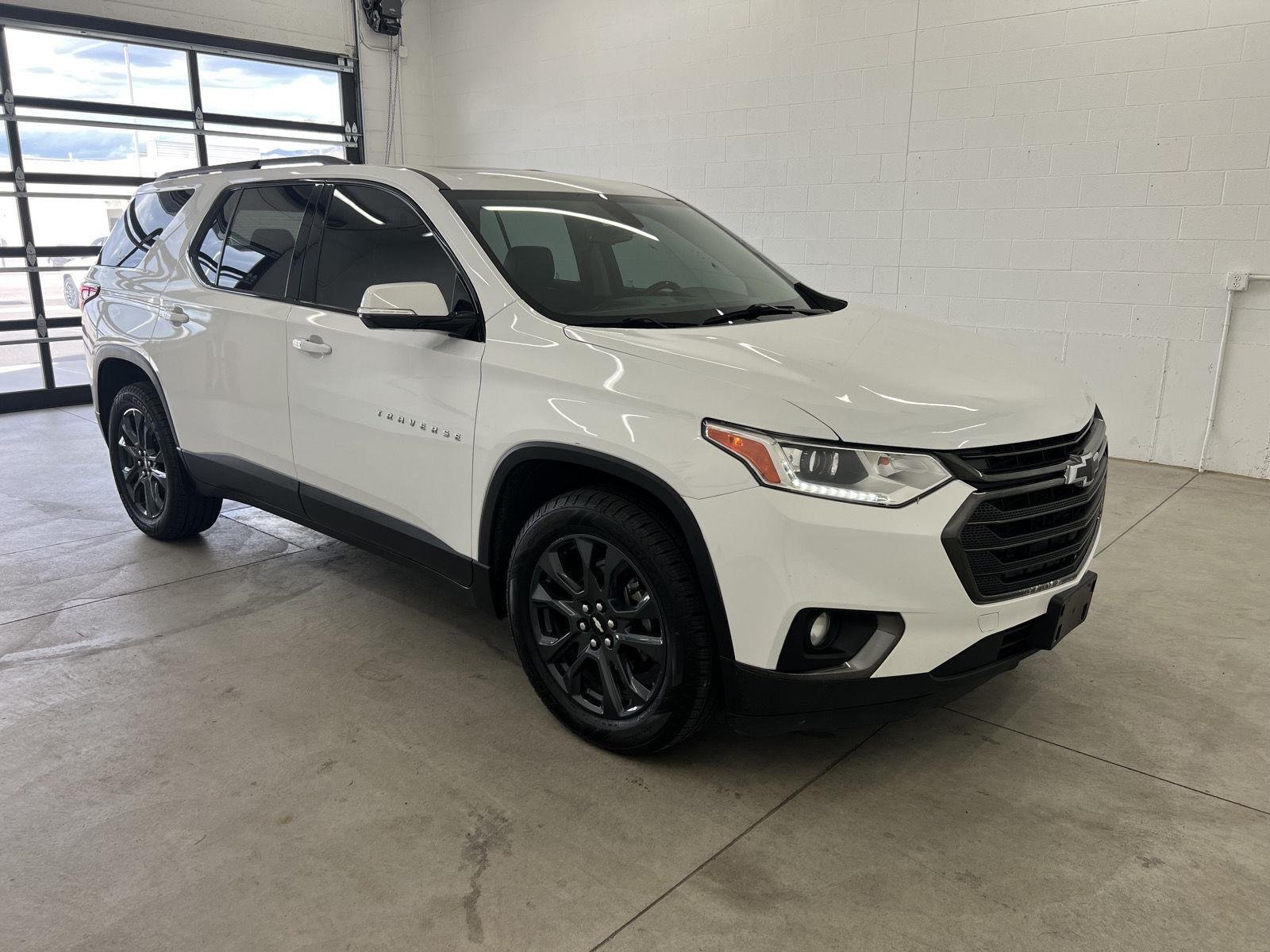 Used 2019 Summit White Chevrolet RS image 5