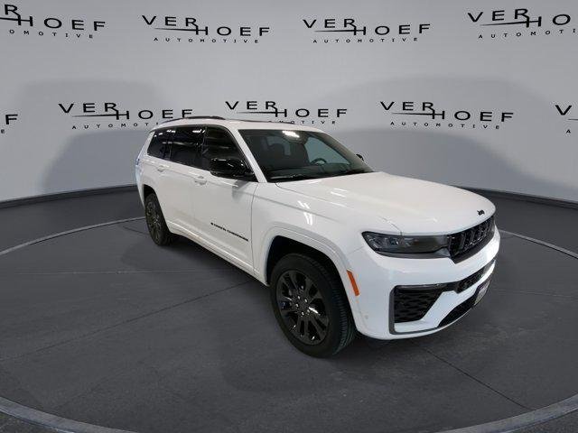 New 2026 Bright White Clearcoat Jeep Limited image 2
