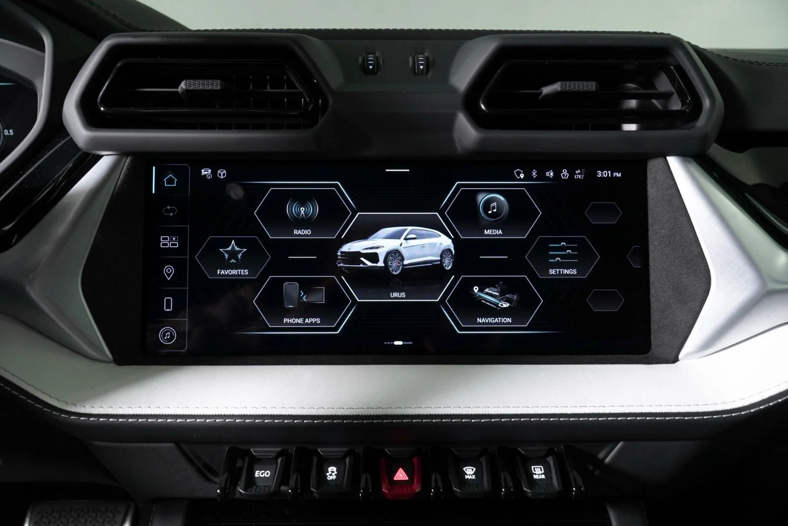 Used 2025  Lamborghini  image 22