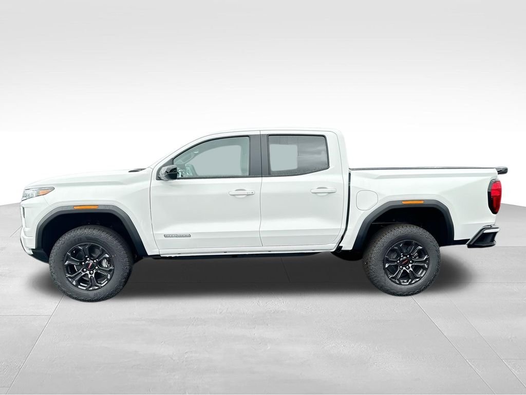 Used 2024 White GMC Elevation image 5