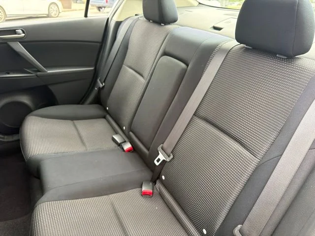 Used 2013 Silver Mazda i Touring image 20