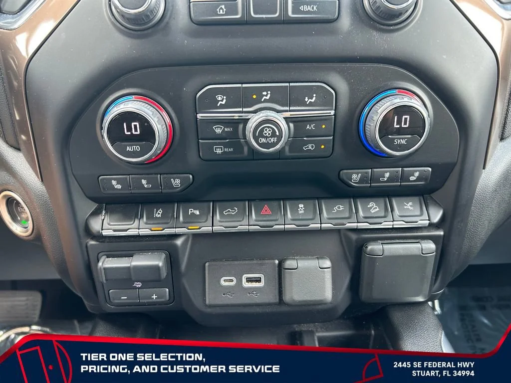 Used 2022 Mosaic Black Metallic Chevrolet High Country image 26