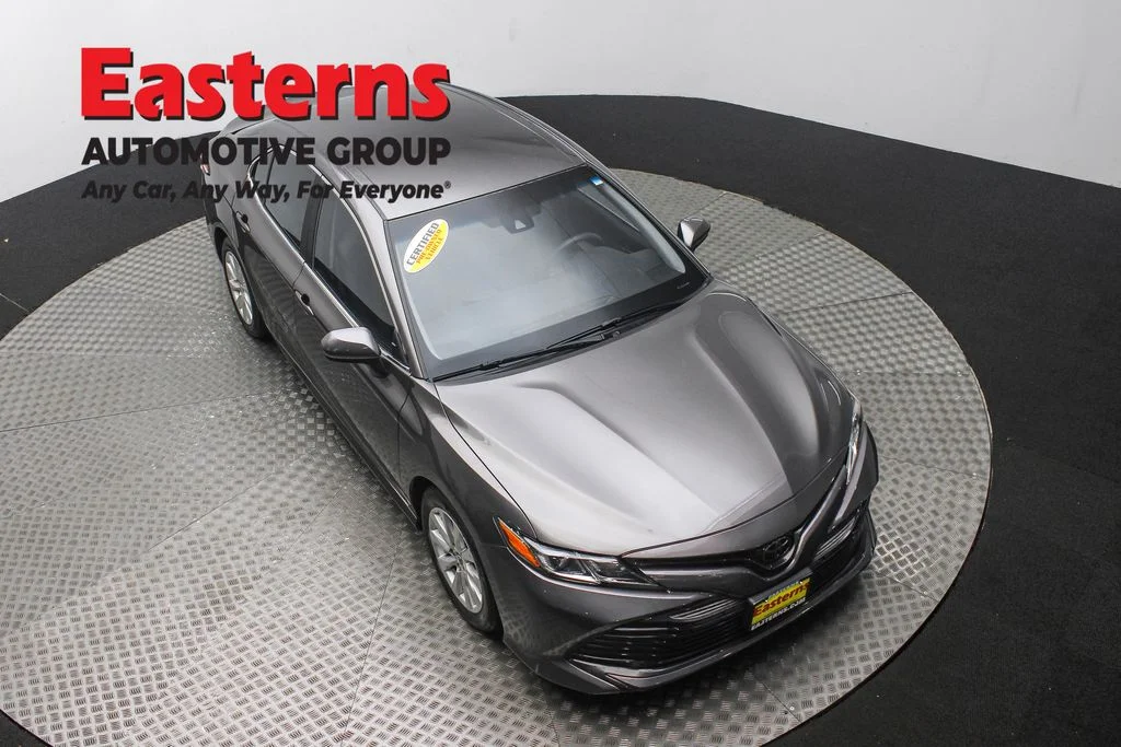 Used 2024 Gray Toyota SE image 3