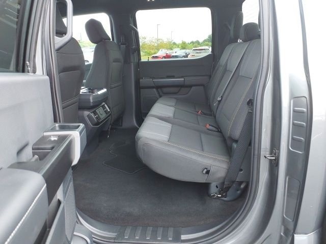 Used 2025 Gray Ford STX image 19