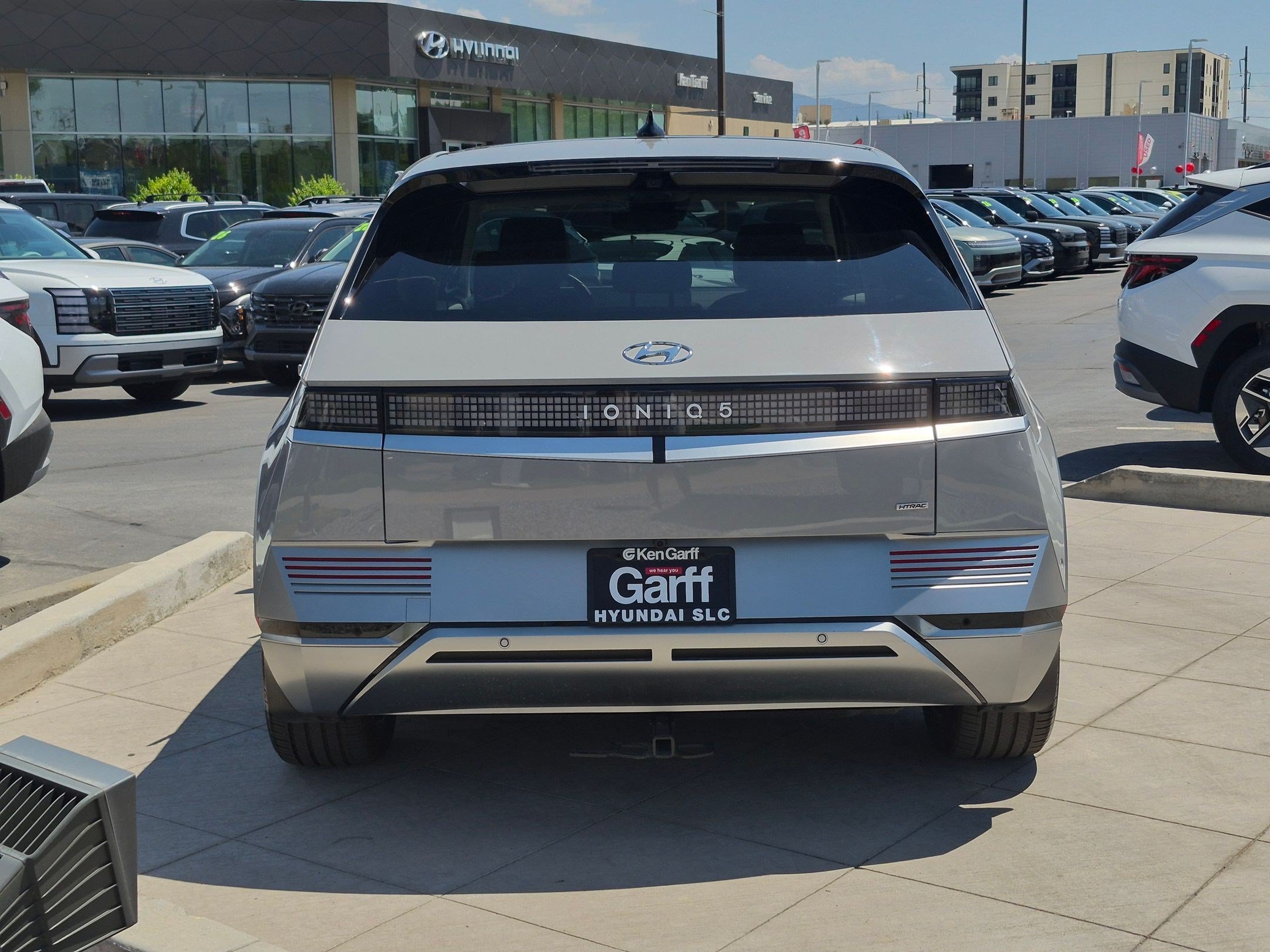 2024 Hyundai IONIQ 5 Limited - Photo 5