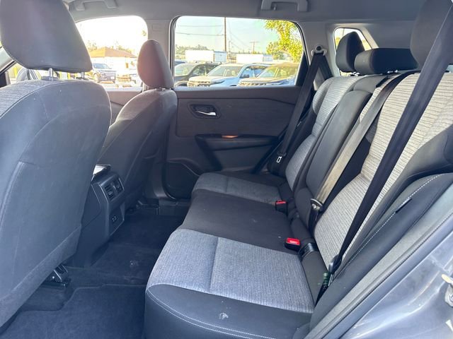 2023 Nissan Rogue SV - Photo 24