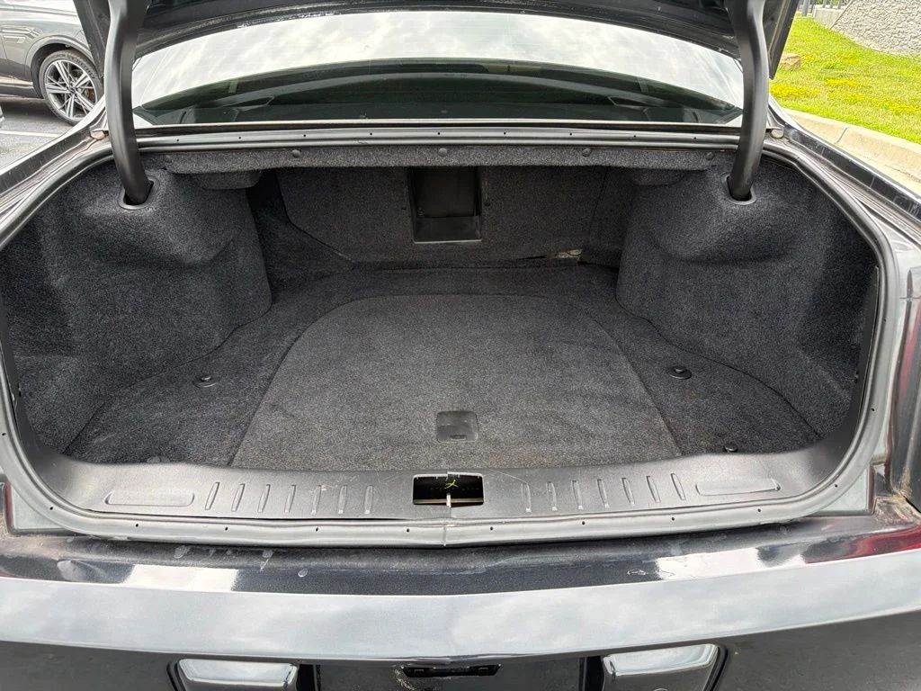 Used 2008 Black Cadillac Base image 14