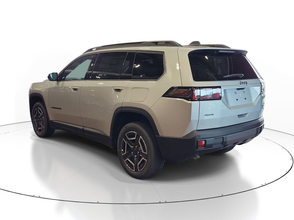 New 2026 Silver Zynith Clear-Coat Exterior Paint Jeep Limited image 3