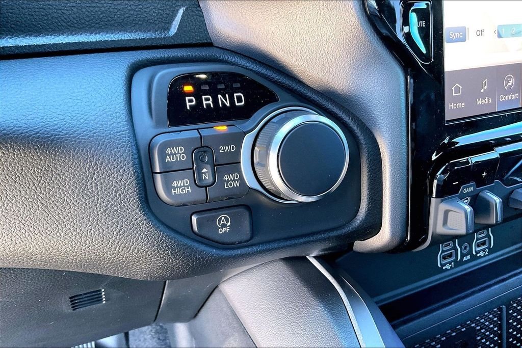 New 2026 Ram 1500 Big Horn/Lone Star 4D Crew Cab