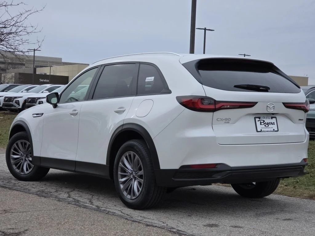 New 2026 White Mazda 3.3 Turbo Select image 2
