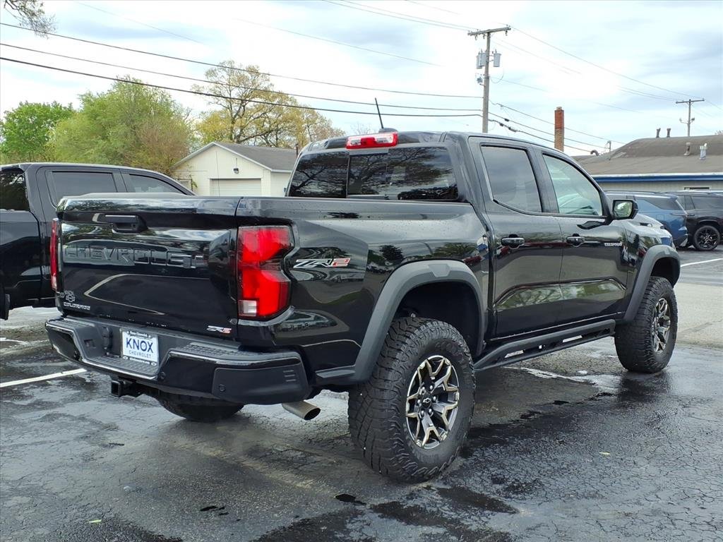 Used 2025 Black Chevrolet ZR2 image 10