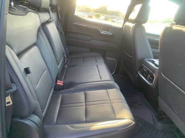 Used 2023 Black Chevrolet High Country image 28