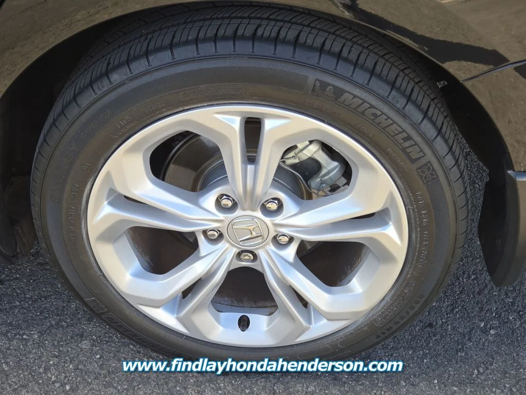 Certified Used 2025 Crystal Black Pearl Honda LX image 10