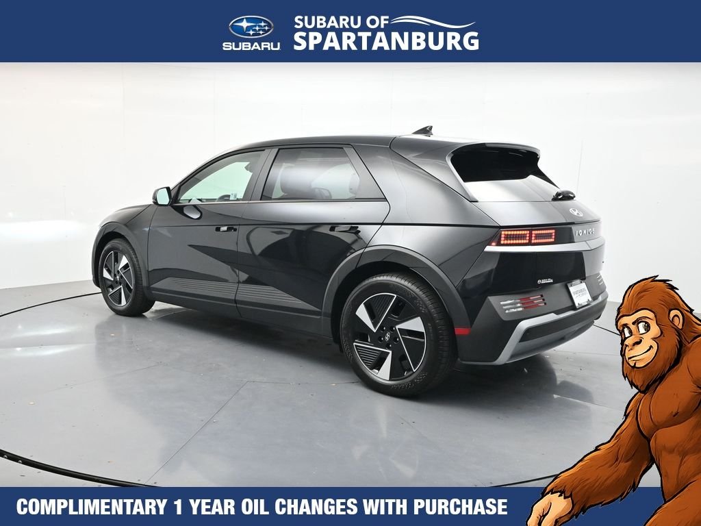 Used 2026 Abyss Black Hyundai SEL image 5