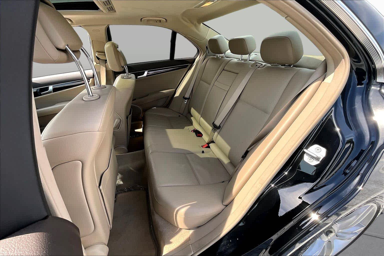 Used 2014 Obsidian Black Metallic Mercedes-Benz C 250 Sport image 19