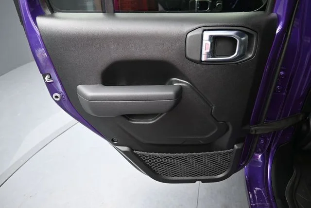New 2026 Reign Exterior Paint Jeep Sport S image 27