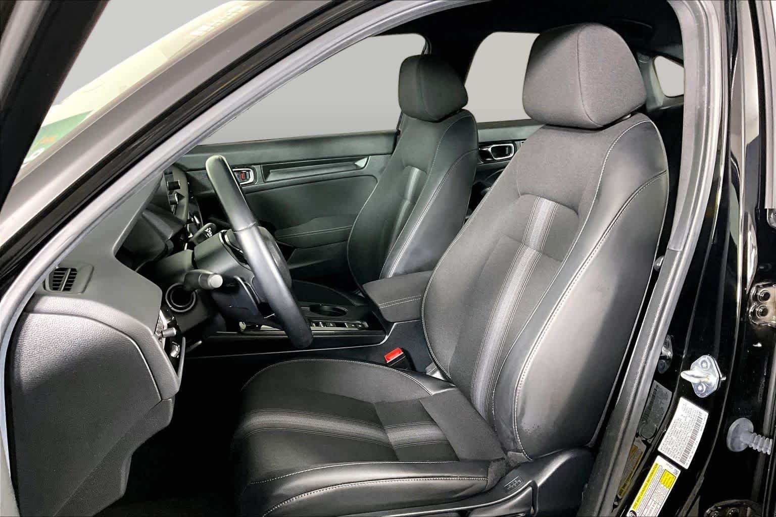 2025 Honda Civic Sport - Photo 8