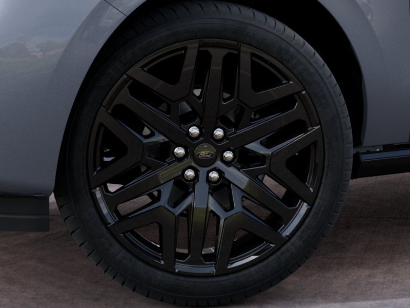 New 2027 Glacier Gray Metallic Tri-Coat Ford MAX Platinum image 19