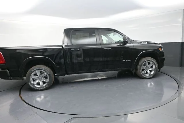 New 2026 Diamond Black Crystal Pearl-Coat Exterior Paint RAM Big Horn/Lone Star image 11