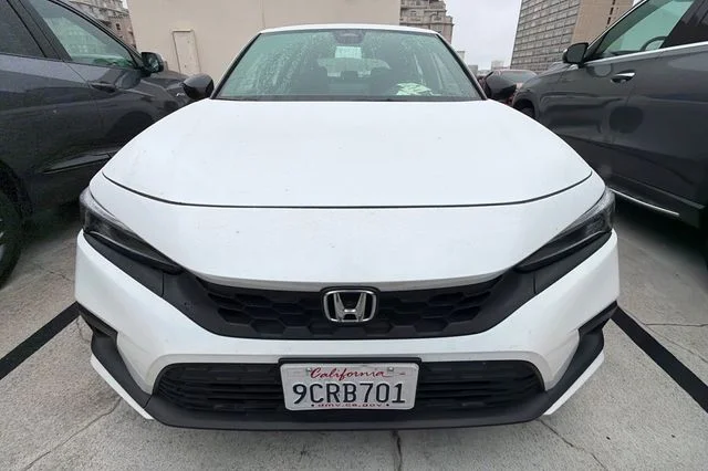 Used 2022 Platinum Honda Sport image 3