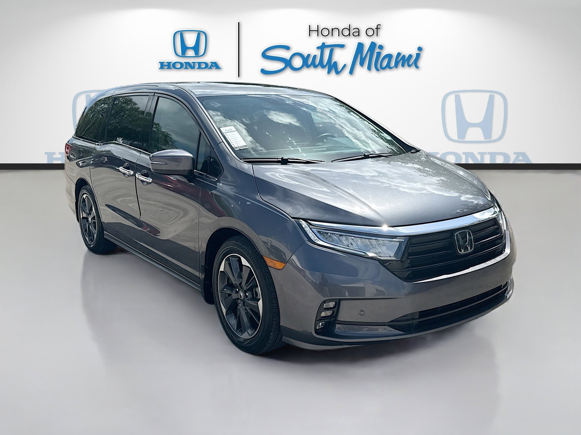 2023 Honda Odyssey Elite's photo
